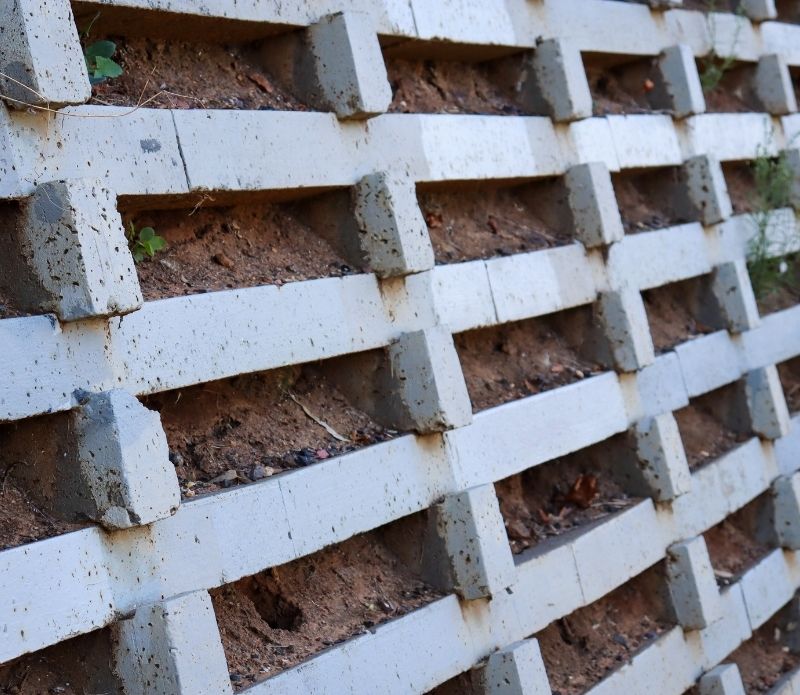 Retaining Walls-Remedial Building Services Coasters Retreat Concrete Repairs & Waterproofing Experts